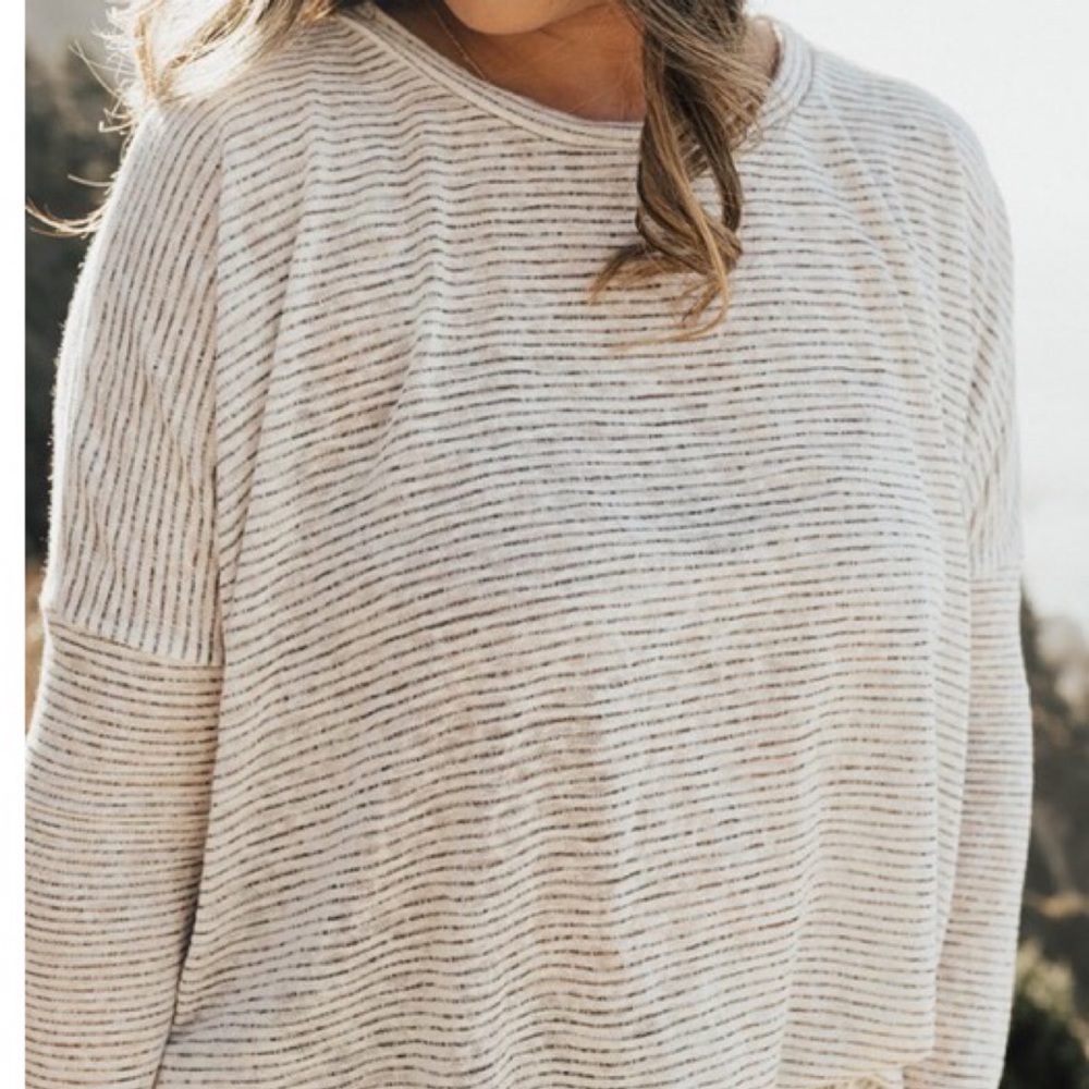 Carly Jean CJLA striped Evelyn lightweight sweater
